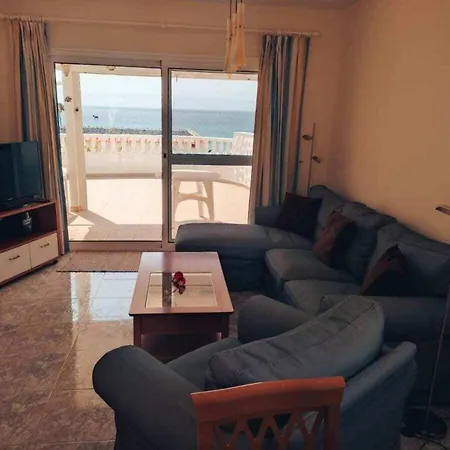 With 2 Bedrooms 코스타카르마