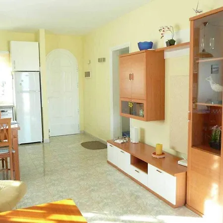 With 2 Bedrooms 펜션 코스타카르마