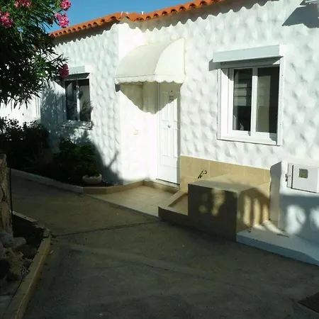 With 2 Bedrooms Дом отдыха